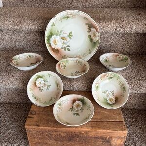 Floral Porcelain Serving Bowl Set in Cream and Green - 7-Piece
